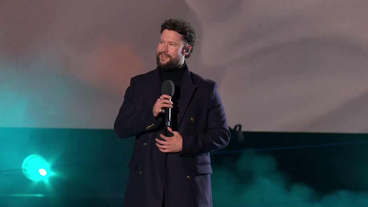 White Cliffs Of Dover (Live at BBC VE Day 80 - A Celebration To Remember)