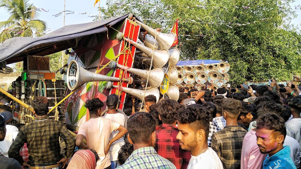 এই প্রথমবার মোজাম সাউন্ড 🆚 নাগরাজ সাউন্ড মারাত্মক কম্পিটিশন গ্ৰোহগ্ৰামে mojam vs nagraj competition