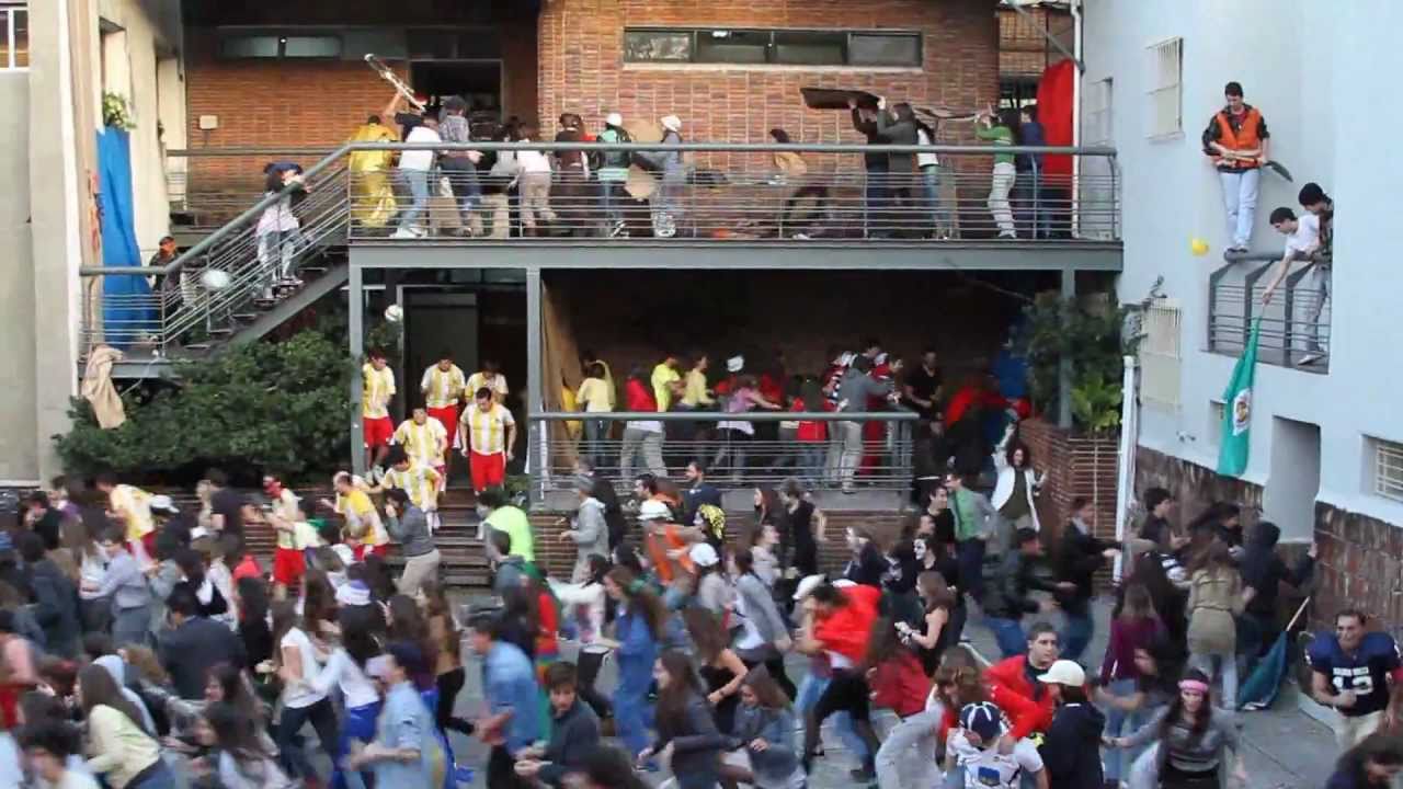 LipDub en el Instituto Preuniversitario Juan XXIII del Uruguay