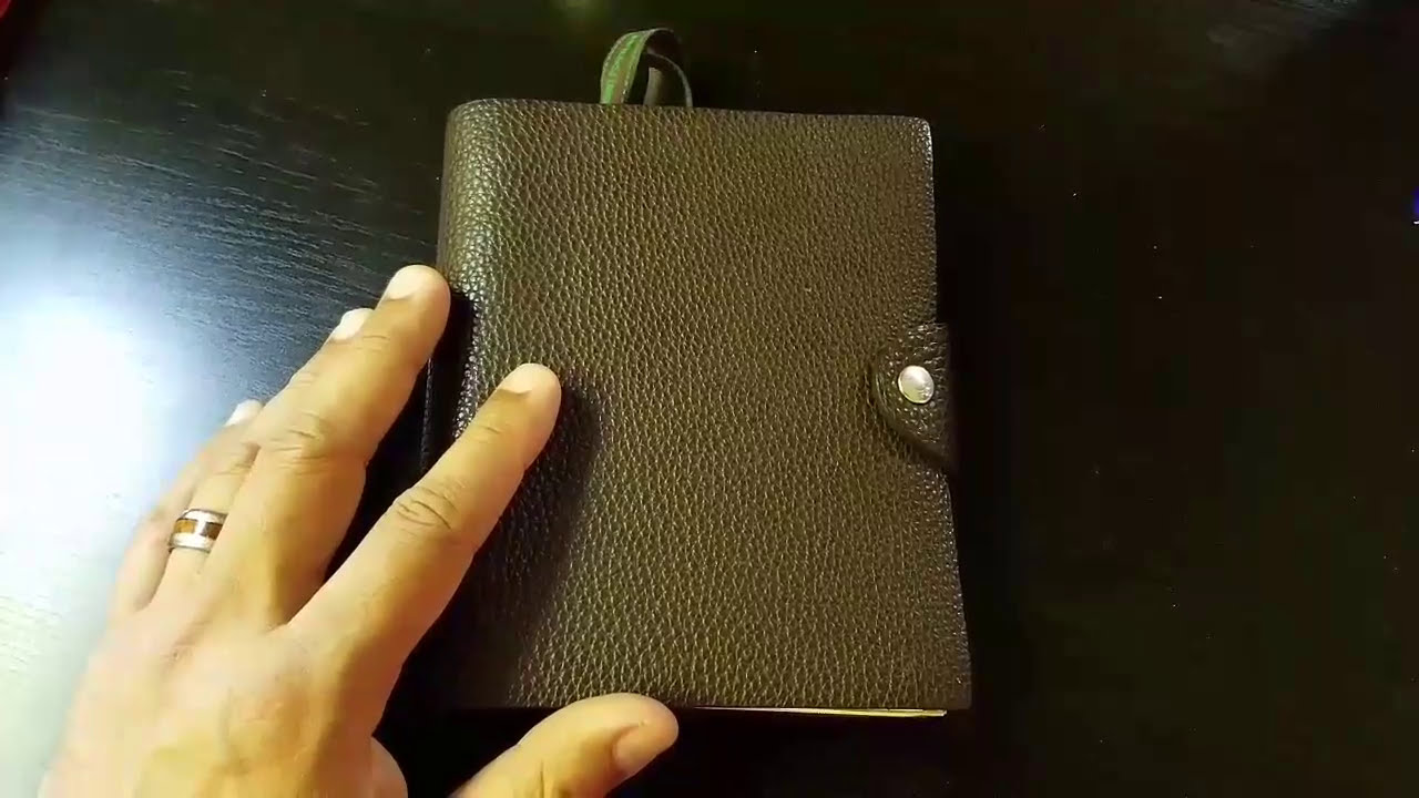 Hermes Ulysse PM Planner with Paperchase agenda.