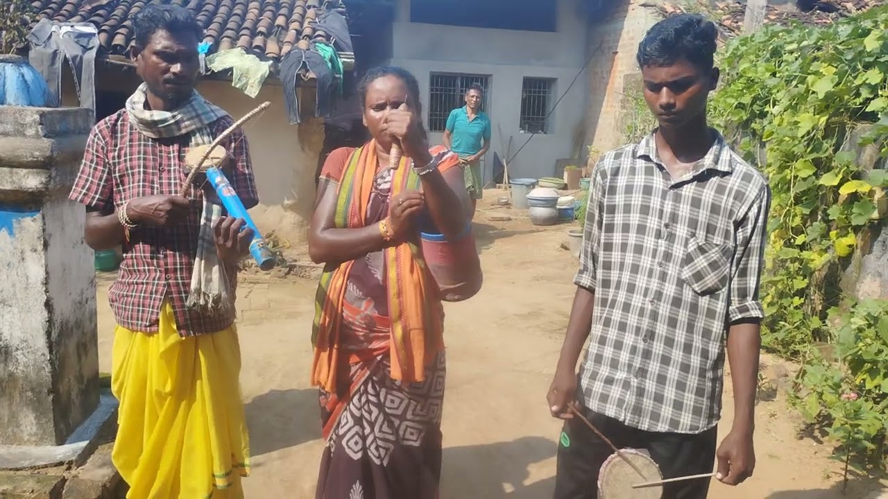 Supar star ସହେଲା ଘୁମକୁଡୁ ବାଦ୍ୟ Bapa pua nani 🥰 at lahangir#shere  karuna🙏#subscribe jay jaganntha 🙏