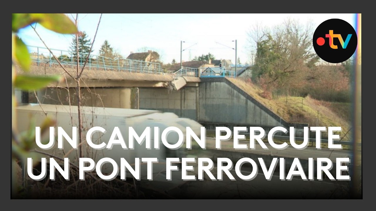 Un camion percute un pont ferroviaire près de Ligugé, trafic des trains fortement perturbé