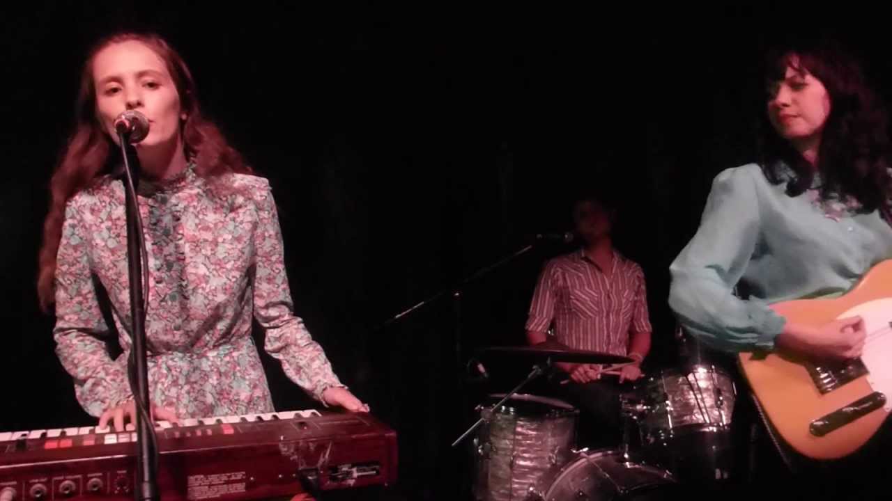 Tele Novella - Bull Sees Red (Houston 08.30.13) HD