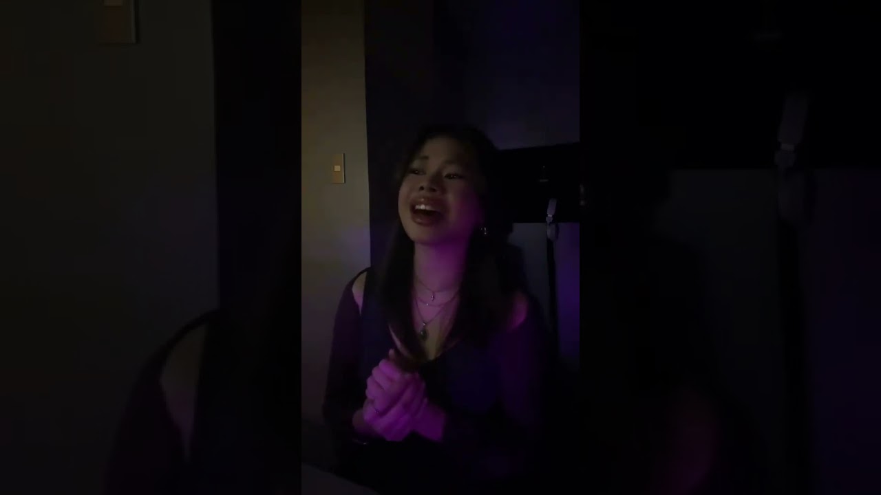 its been a while since i did a cover p.s i love my lipgloss | FINIX: Tris