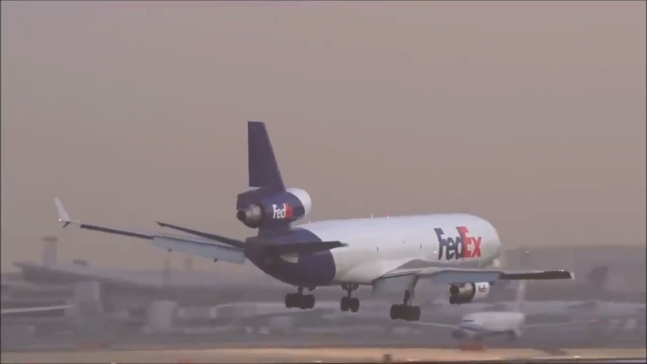 ✈✈大荒れの成田空港 壮絶強風横風と戦うパイロット達”ゴーアラウンド続出 バウンド着陸 大荒れの成田空港 壮絶横風着陸 Super Crosswind Narita Airport!