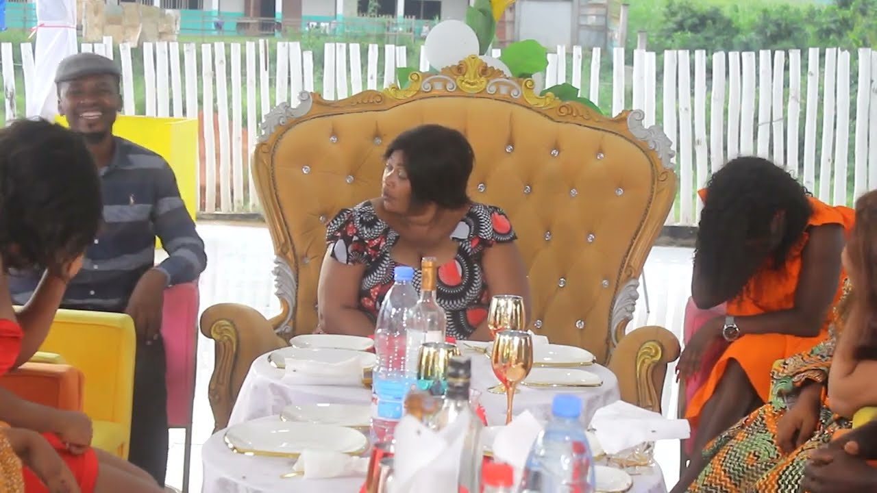 Les Choses de Famille - Zackougla feat Haricot Beans, Laure Moa Minga