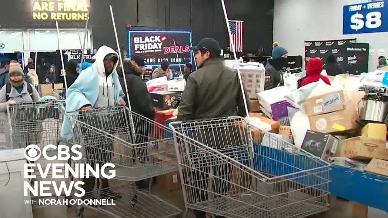 What new data reveals about Americans' holiday spending habits