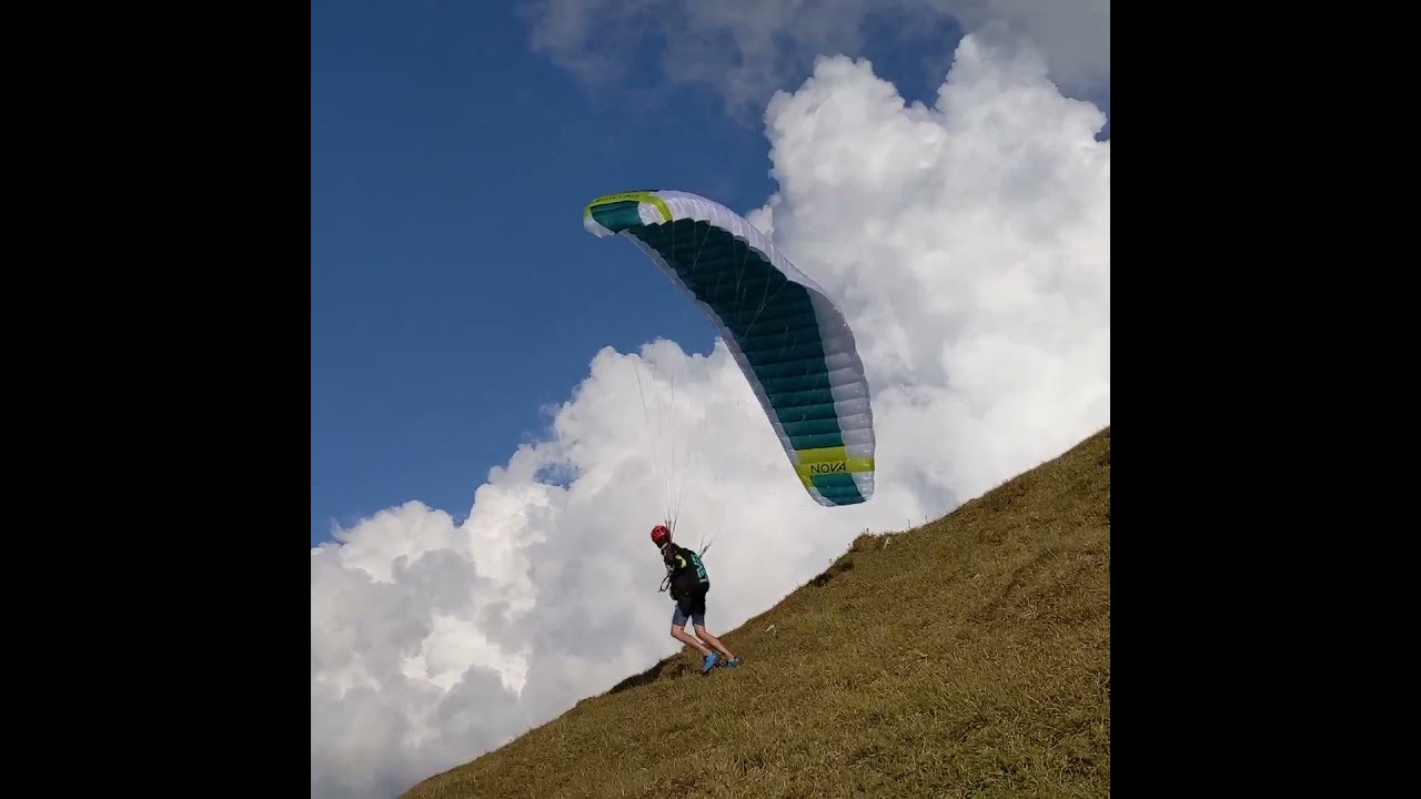 Hike n fly mount Selun, Switzerland