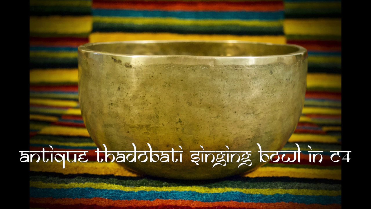 Antique Thadobati Singing Bowl in C4