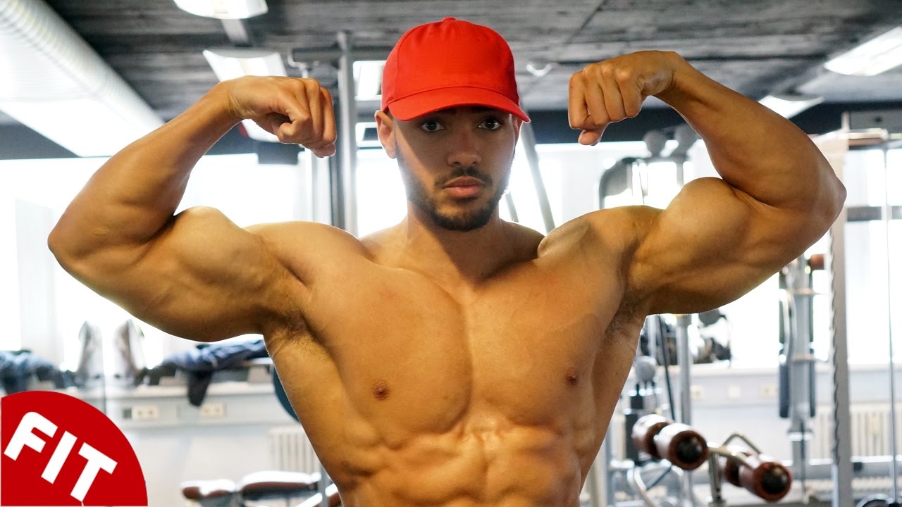 TRAIN BACK & BICEPS with JUSTIN ST PAUL