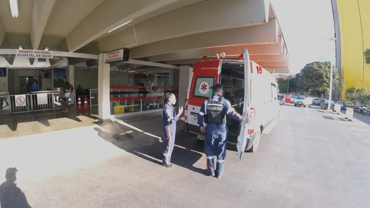 Deslocamento para poss&iacute;vel AVC...