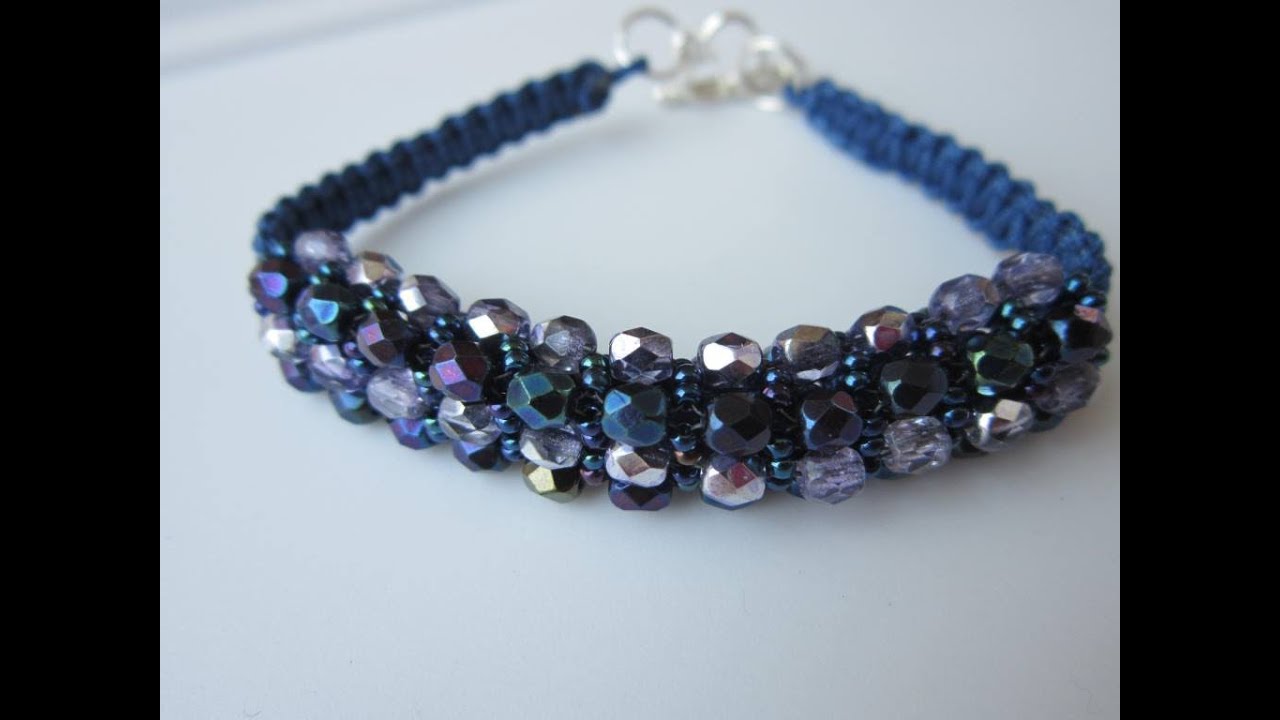 Shamballa Bracelet . Faceted Beads and Seed Beads. Браслет в стиле Шамбала .