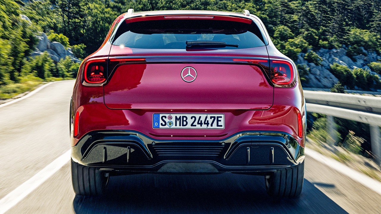 НОВЫЙ Mercedes-Benz GLA (2027) &mdash; компактный роскошный кроссовер