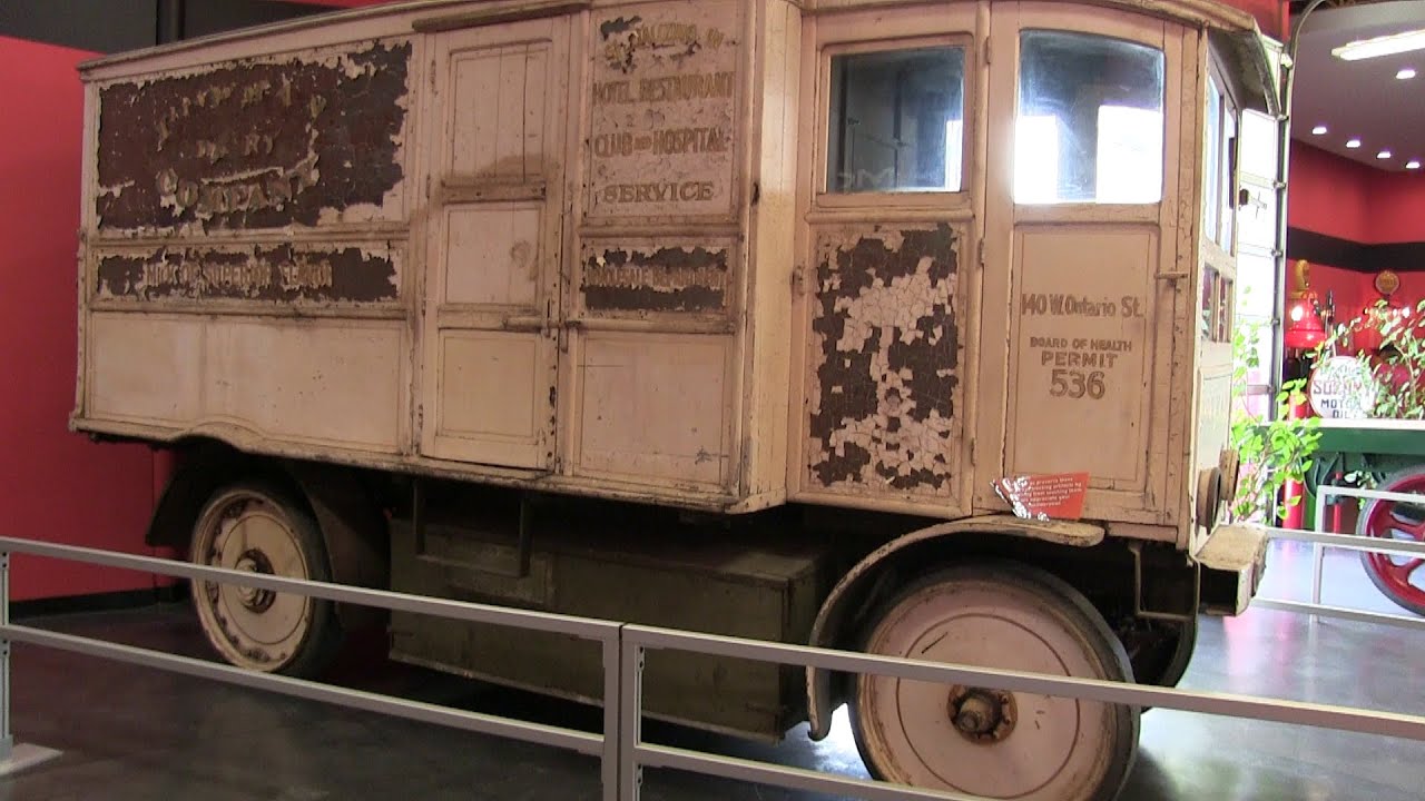 1911 Walker Electric Model 43 Truck At The Iowa 80 Truck Stop Museum