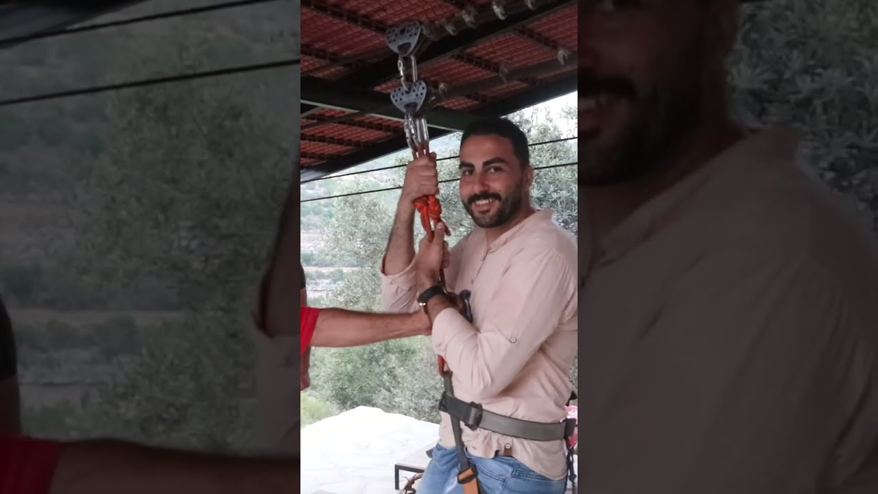 مصري أول مرة يجرب الزيبلاين في جبال طرطوس بكل شجاعة