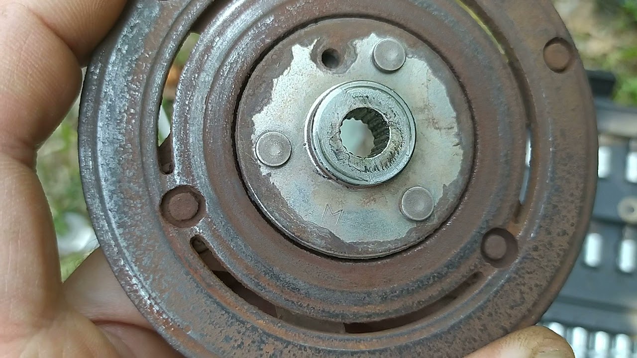 Хонда СРВ 3 не включается кондиционер, убираем шайбу.