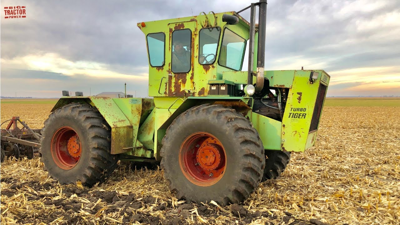 STEIGER Turbo Tiger Tractor Working on Fall Tillage