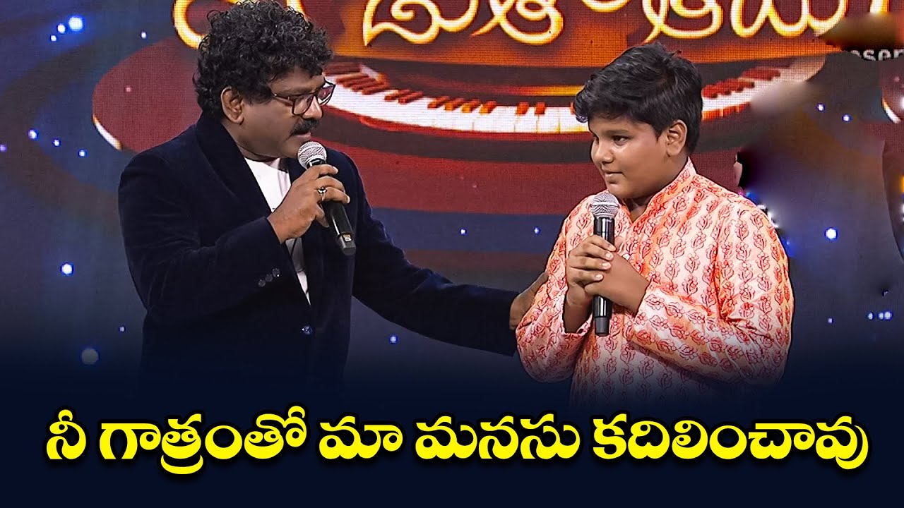 PALLAVINCHAVA NAA GONTHULO KARAOKE SONG - Sarthak Performance | Padutha Theeyaga | ETV