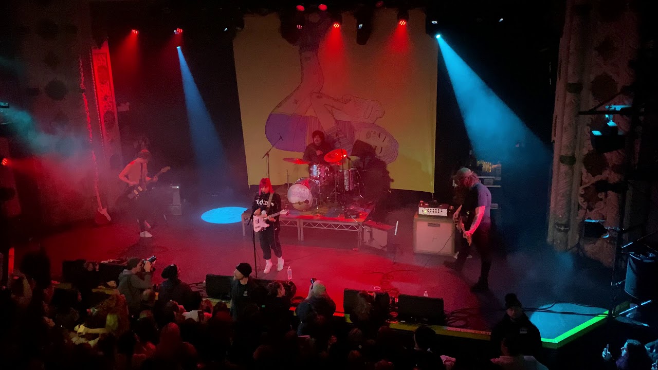 Beach Bunny - "Cuffing Season" - Metro (Chicago, IL) - 02/22/20