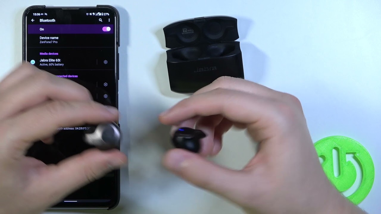 Как вручную перевести Jabra Elite 65t в режим сопряжения?