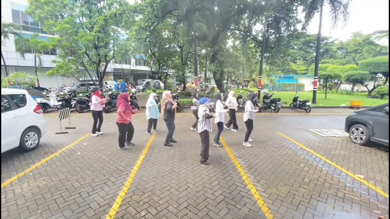 Tabola Dimatamu Line Dance #choreo: @veetrias, Swesty B, Mimitha K & Roosamekto M /Demo by SiskaLD 💃