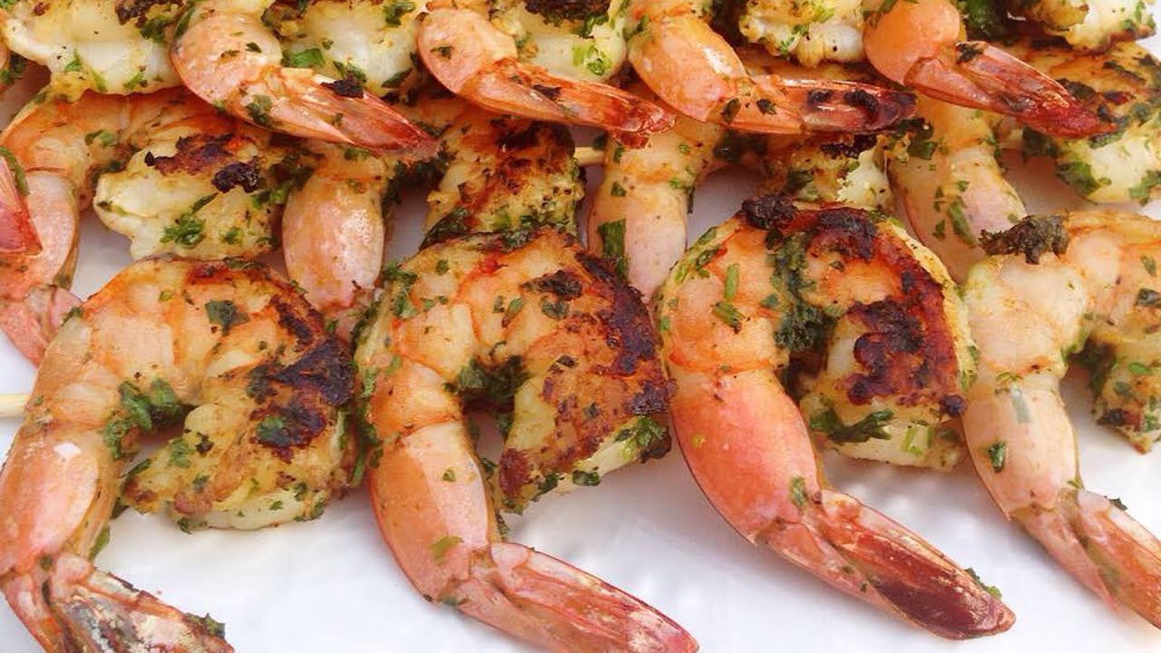 How To Make Grilled Shrimp with Parsley Skewers 