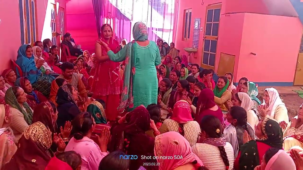 भगवान तेरी माया जग से निराली है.....