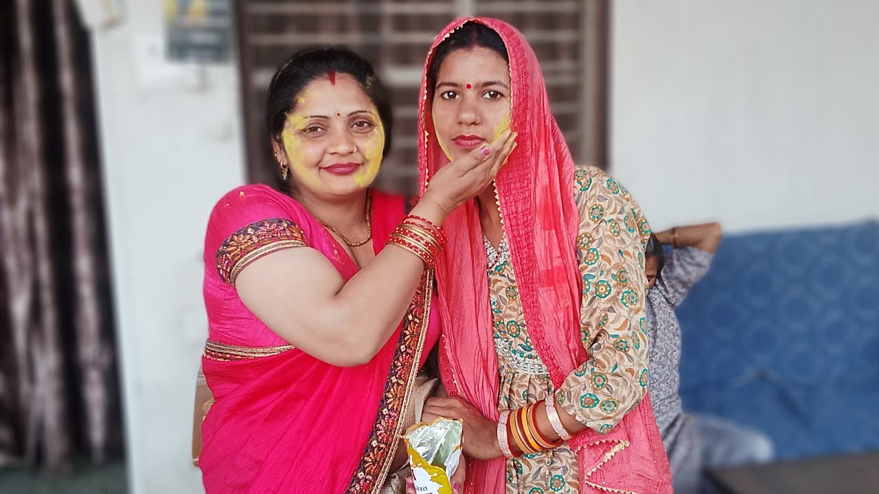 Aarti sharma-9528 is live Happy holi in advance sabhi ko jai shree shyam Radhe Radhe