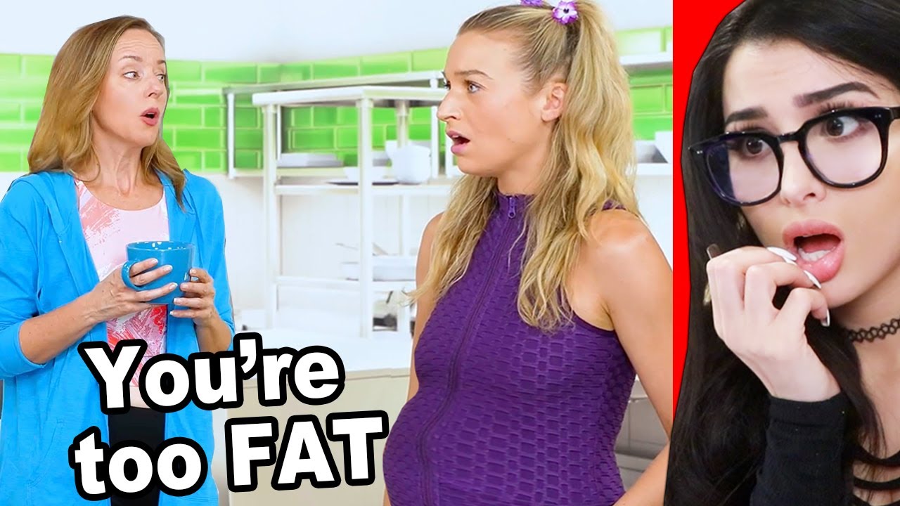 Pregnant Cheerleader Gets Kicked Off Team