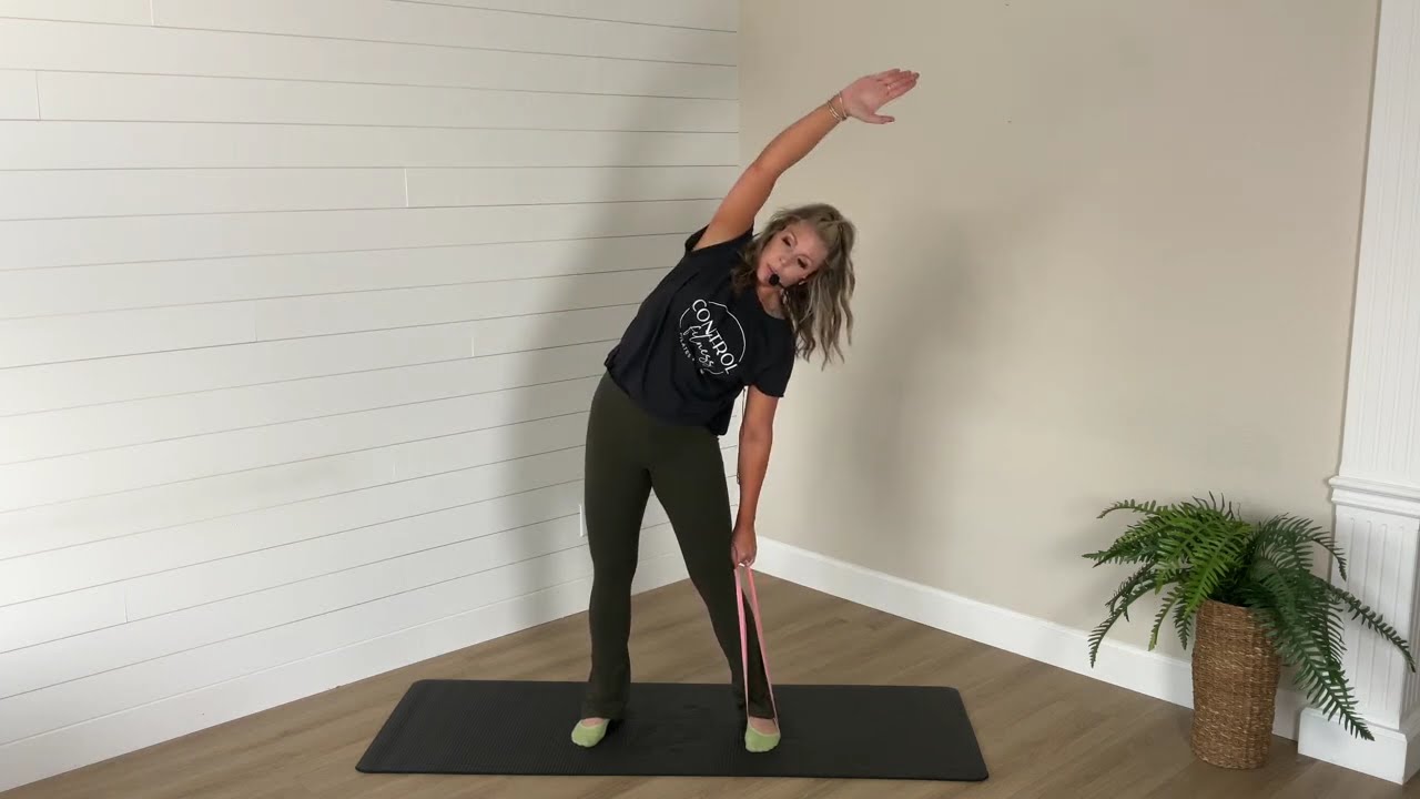 BARRE with band