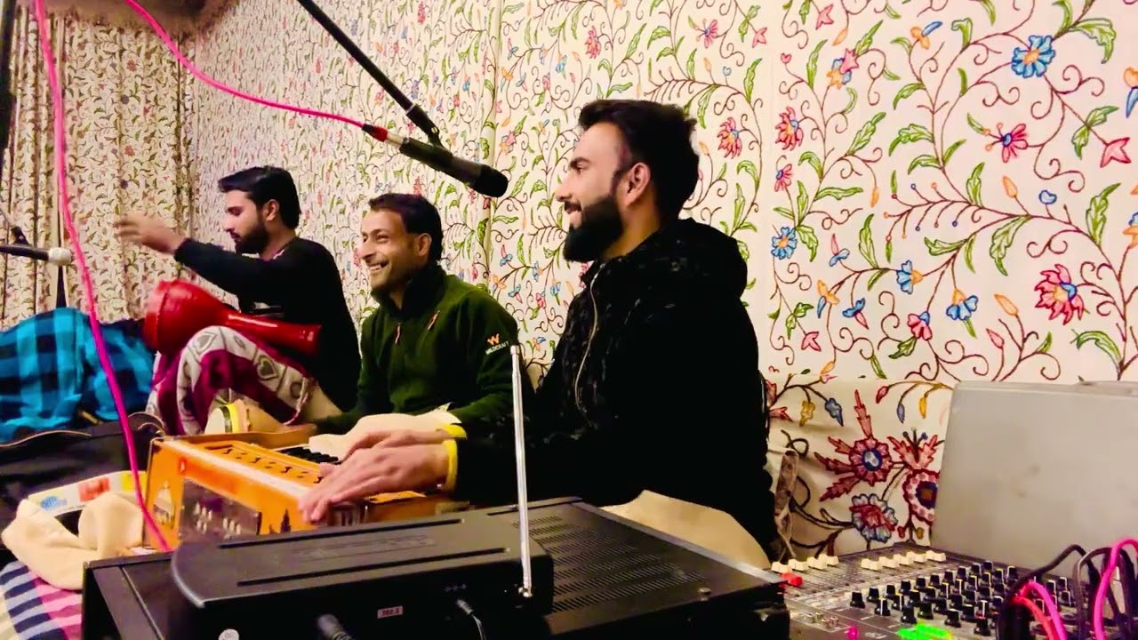 brem dith saki LL kashmiri famous song  by singer waseem nazir official call..7889416834