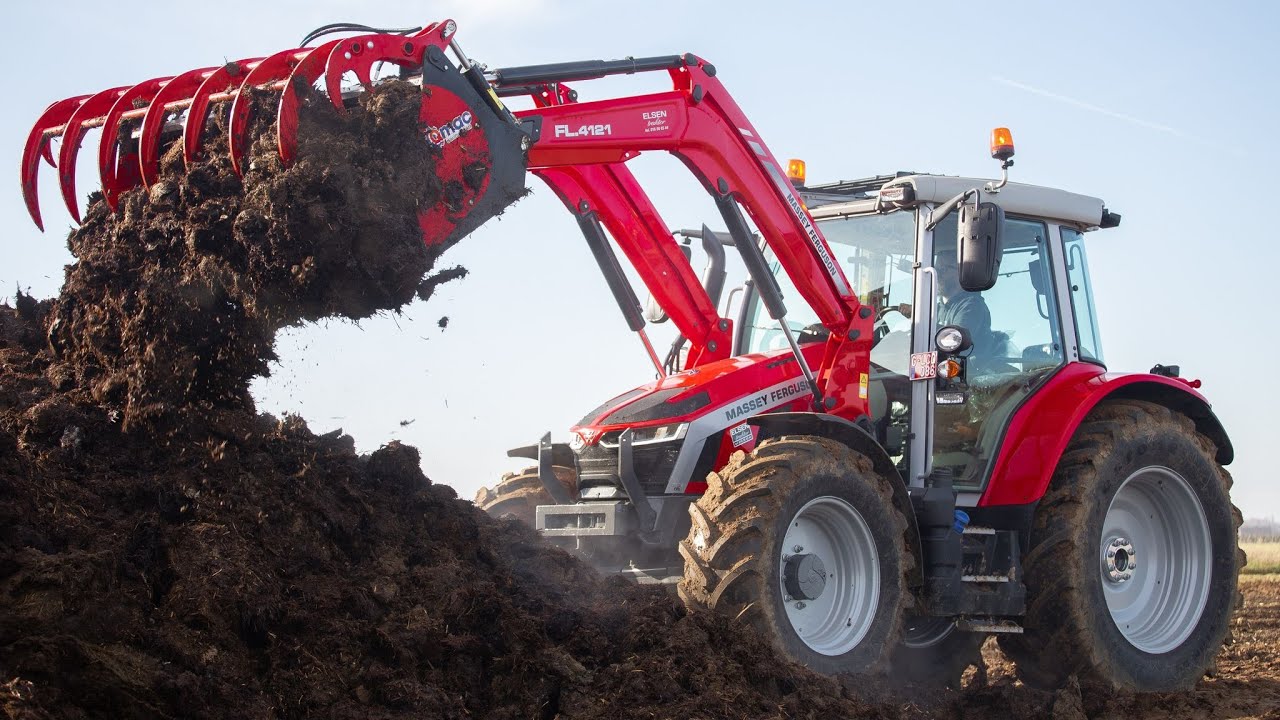 Massey Ferguson 5S: 1 joystick voor de frontlader en de transmissie!