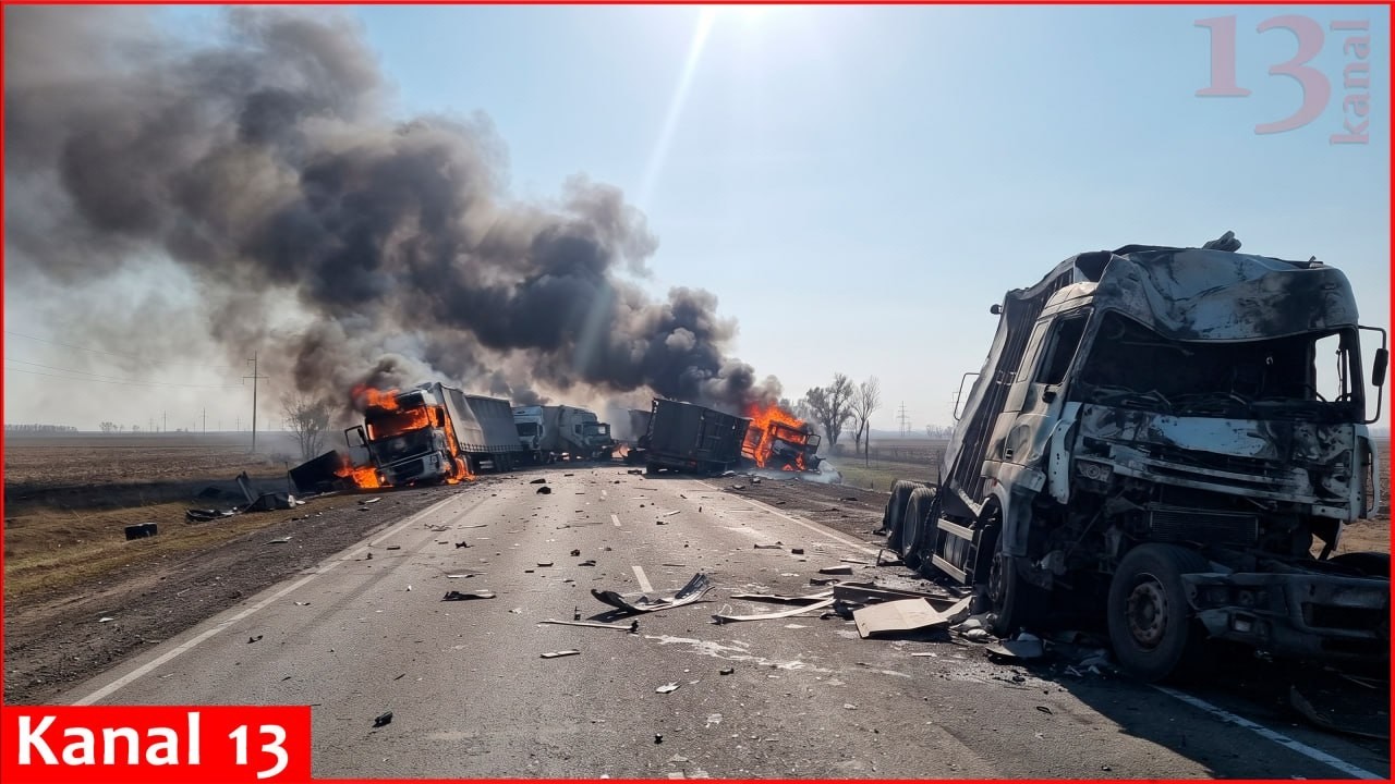 Украинские дроны-камикадзе уничтожили российскую военную технику, дороги на оккупированных террит...
