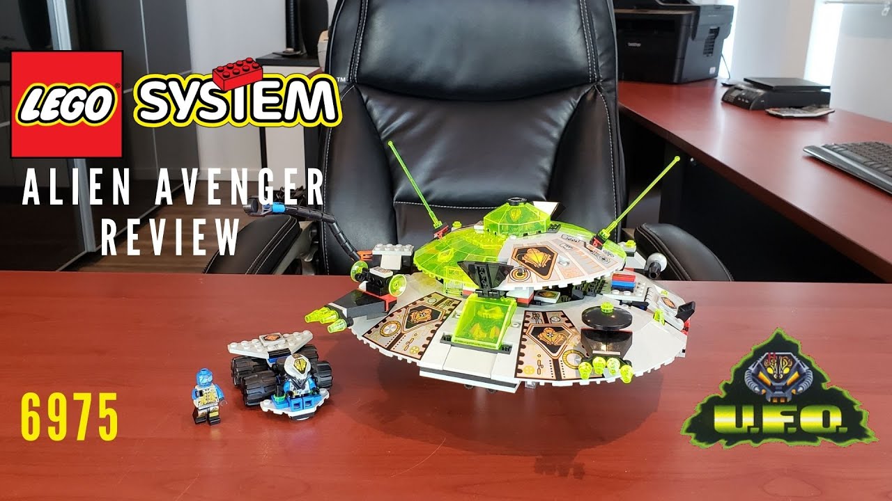 Обзор LEGO UFO Alien Avenger 6975! Лучшие минифигурки 90-х? И наклейки, меняющие цвет при нагрева...