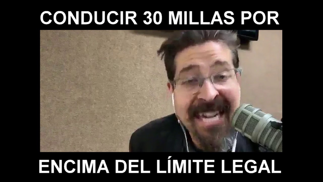 Conducir 30 millas por encima del límite legal