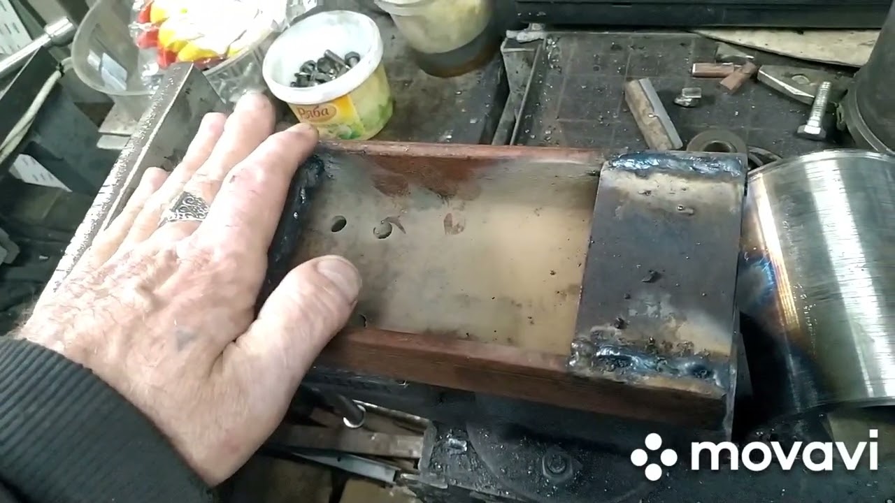 Тиски наклонные, для фрезерного или сверлильного станка (это что-то.....)