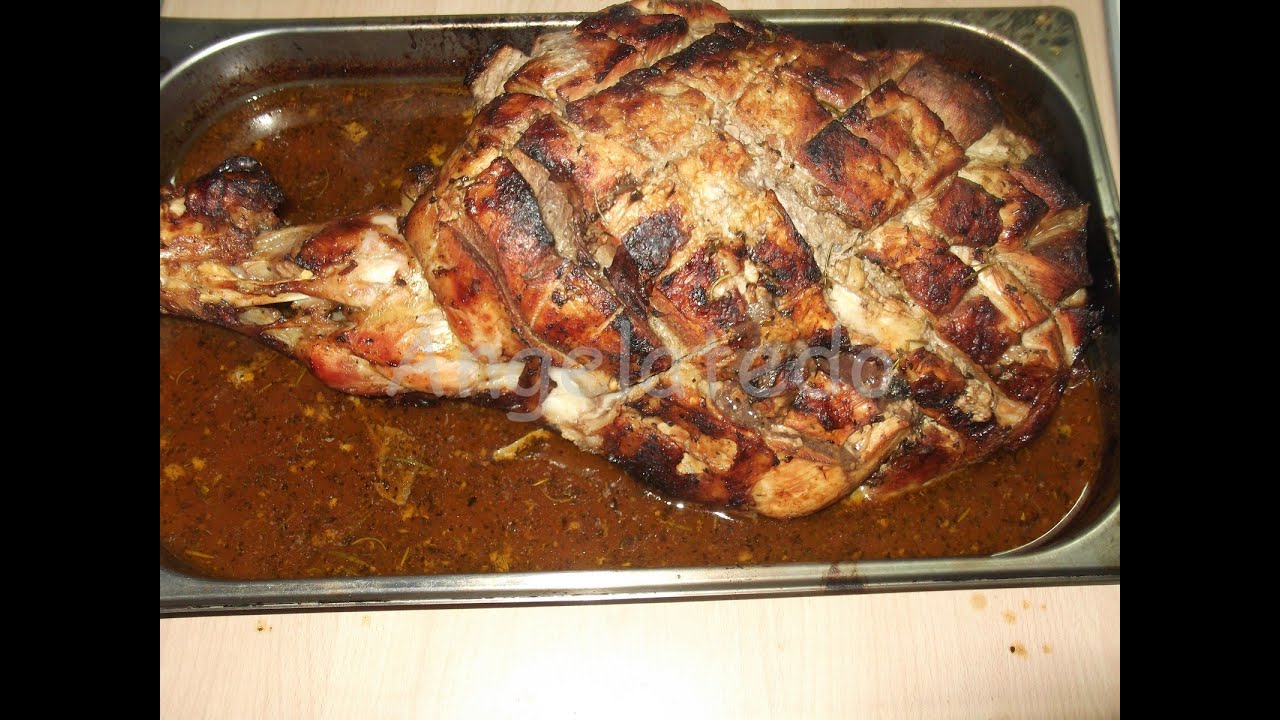 Jamón asado al horno, Pata de cerdo asado al horno, Horno de leña Sisale - Gastronomía