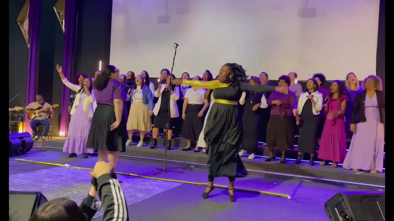 UM NOVO DIA COGIC3 - THIS IS THE DAY - MARANDA CURTIS