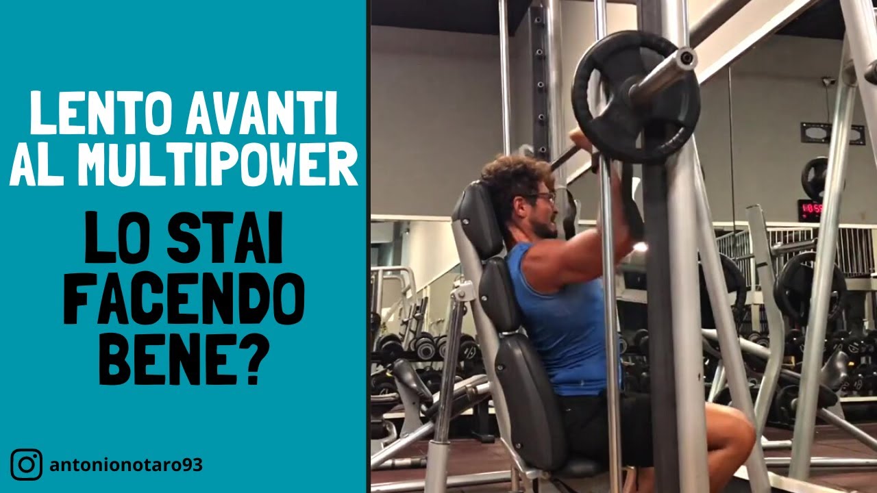 Lento avanti al multipower: come eseguirlo per i deltoidi!