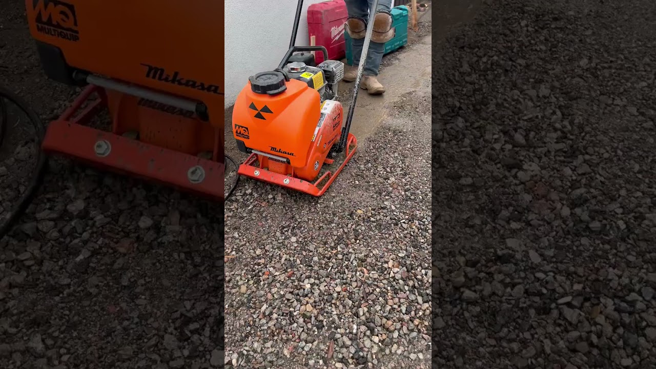 Plate compactor 