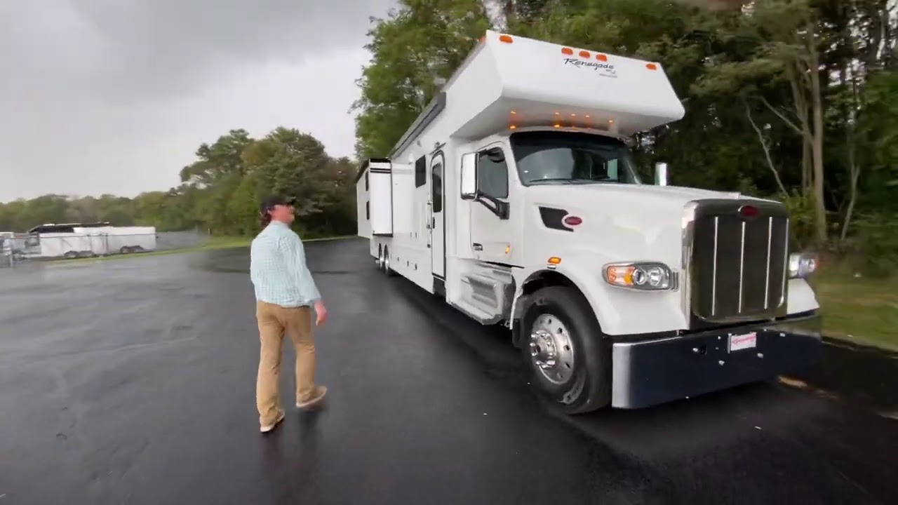 Sold 2021 Renegade Classic 45CBF 2 Bath Bunk Bed Coach Loaded on a Peterbilt 567 Cummins 600hp