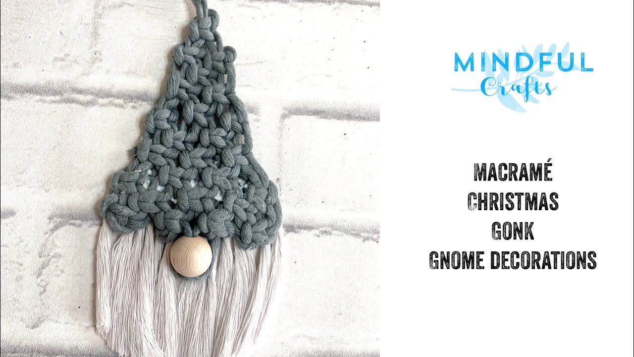 Mindful Crafts: простые рождественские украшения в технике макраме, гномы, ёлочные украшения