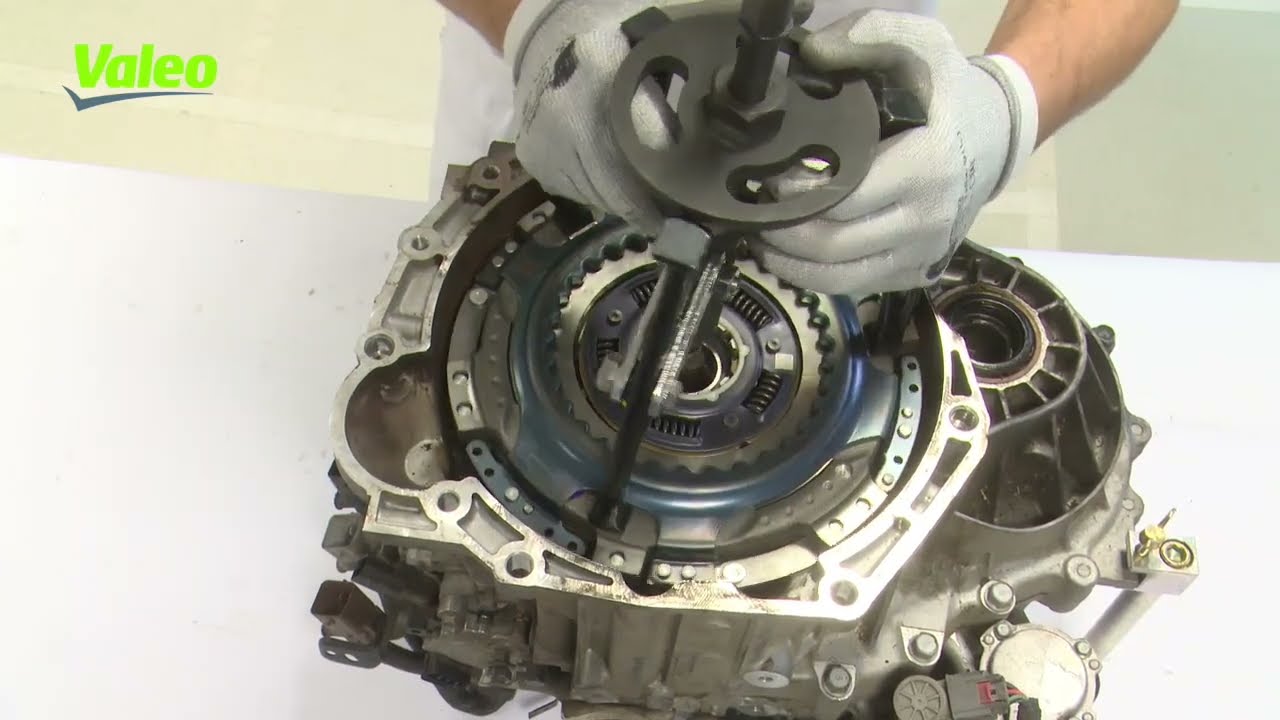 Montaggio doppia frizione del cambio Hyundai-KIA D7UF1