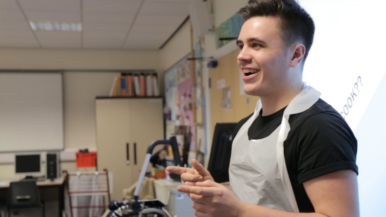 BA (Hons) Primary Education &ndash; Matthew Ronayne