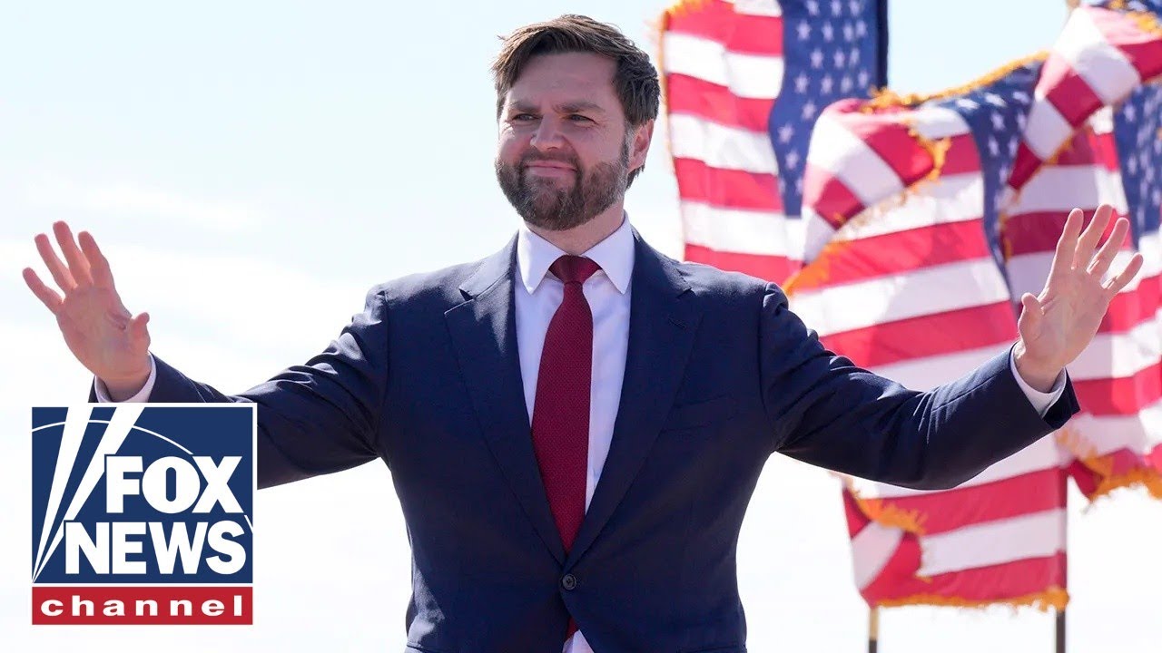 'WOW': JD Vance comments on Kamala Harris' Fox News interview
