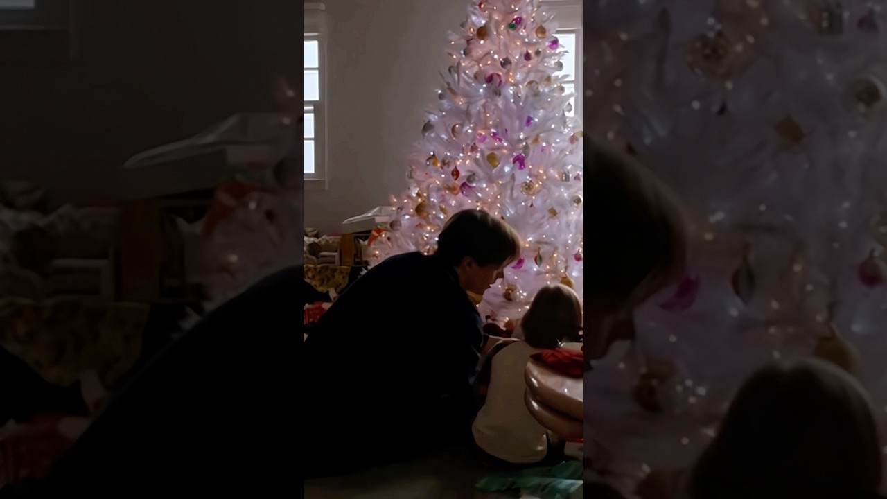 Evan Peters as Stan - Christmas scene #evanpeters #xmas #shorts