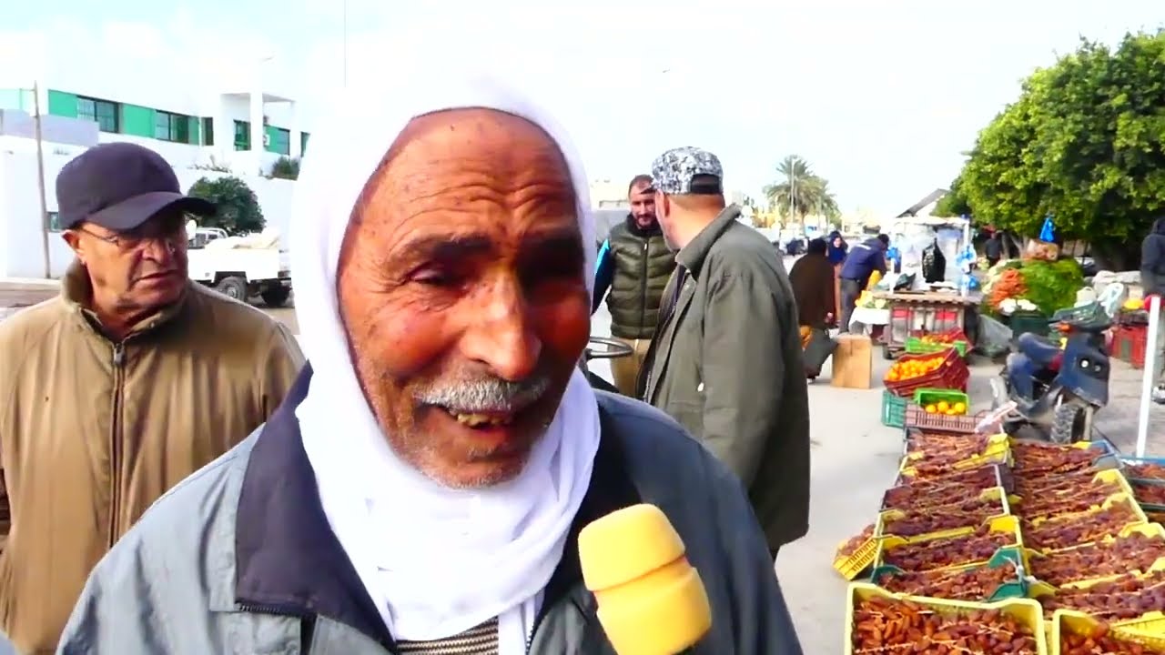 نبكي فلوس التقاعد معادش تكفي وأنا مانيش قادر على الخدمة هاني نعمل دورة في السوق ونروح