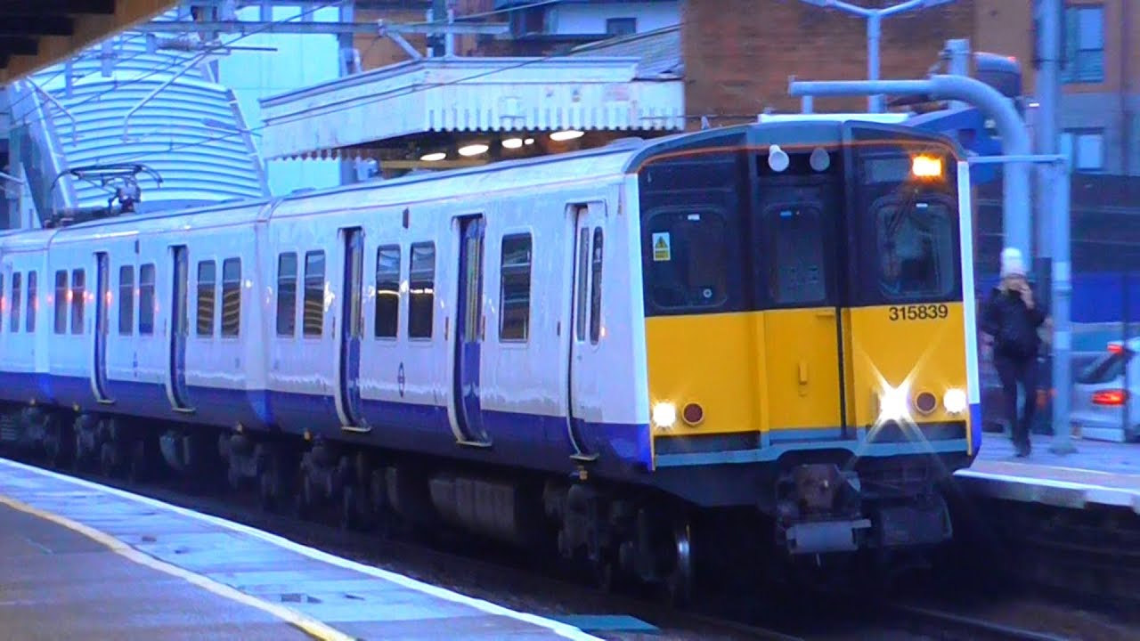 Trains at Harold Wood, GEML - 01/02/19
