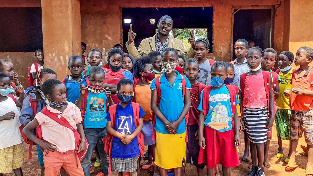 Escolas Públicas Em África | Merenda Escolar