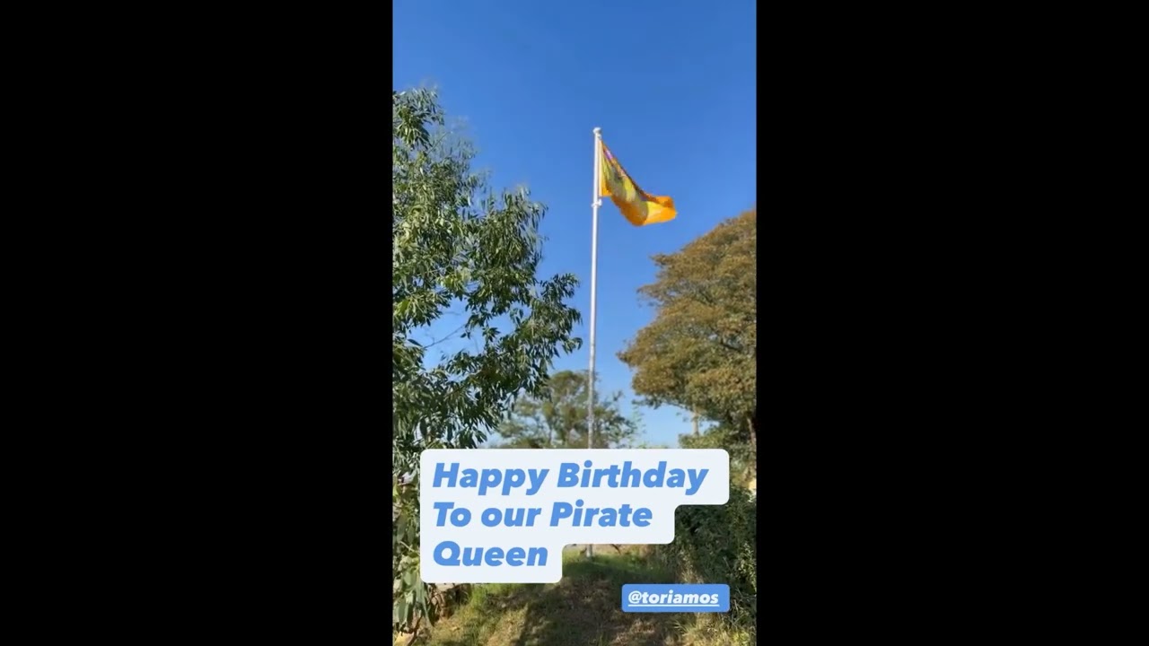 Tori Amos Pirate Queen Birthday Flag Stori (loop)